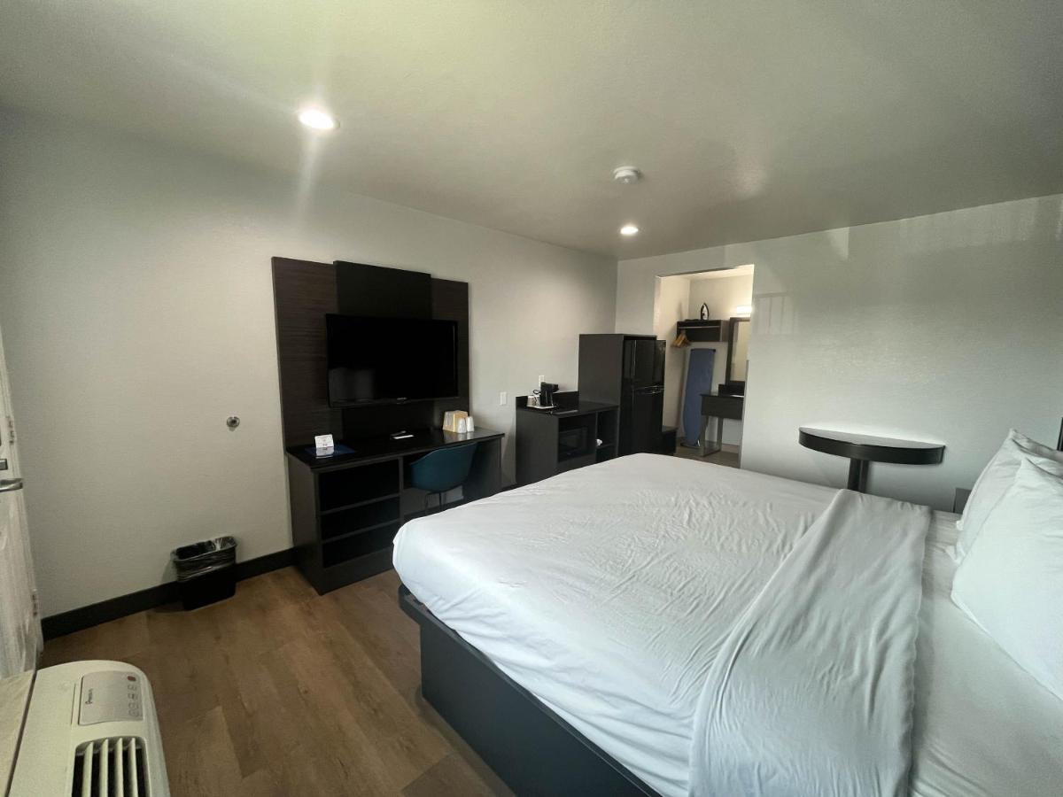 Motel 6-Escondido, Ca المظهر الخارجي الصورة