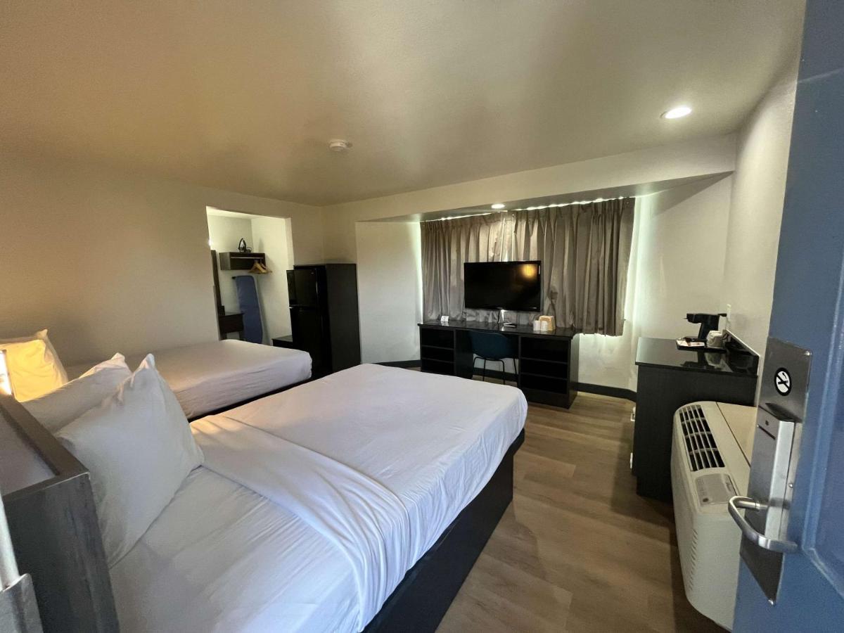 Motel 6-Escondido, Ca المظهر الخارجي الصورة