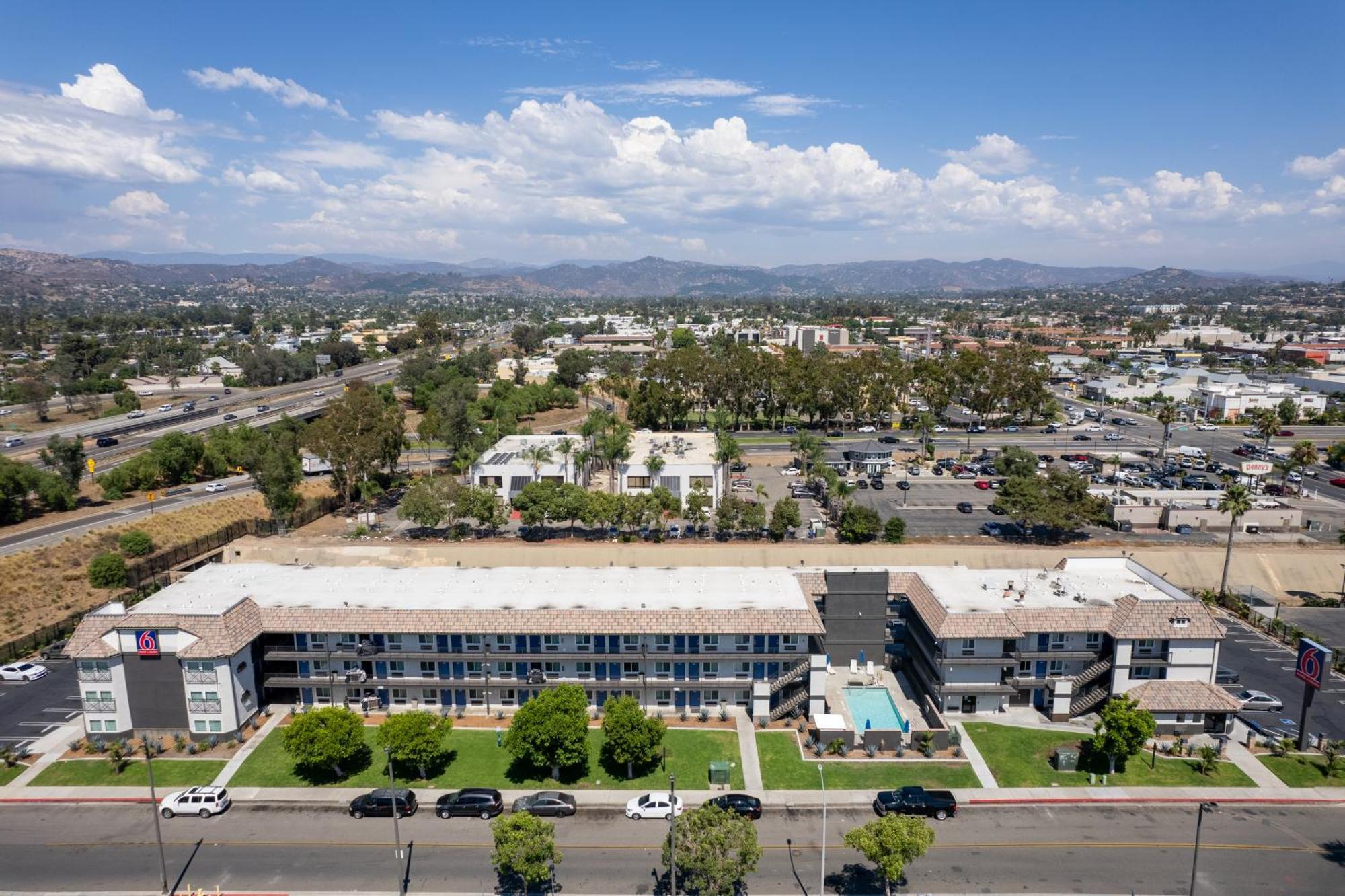 Motel 6-Escondido, Ca المظهر الخارجي الصورة