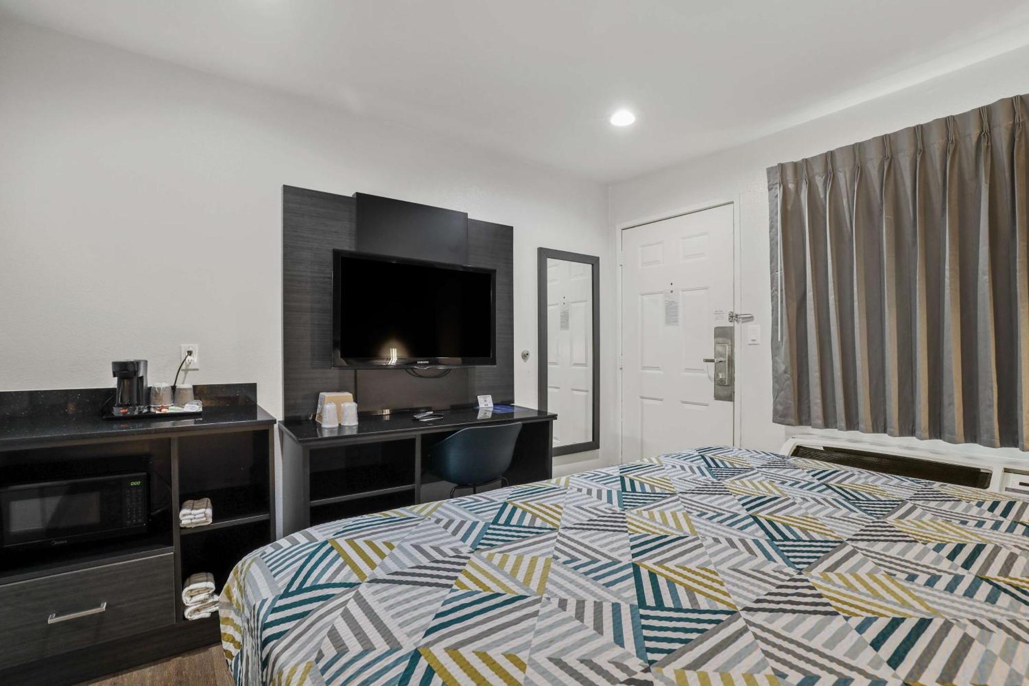 Motel 6-Escondido, Ca المظهر الخارجي الصورة